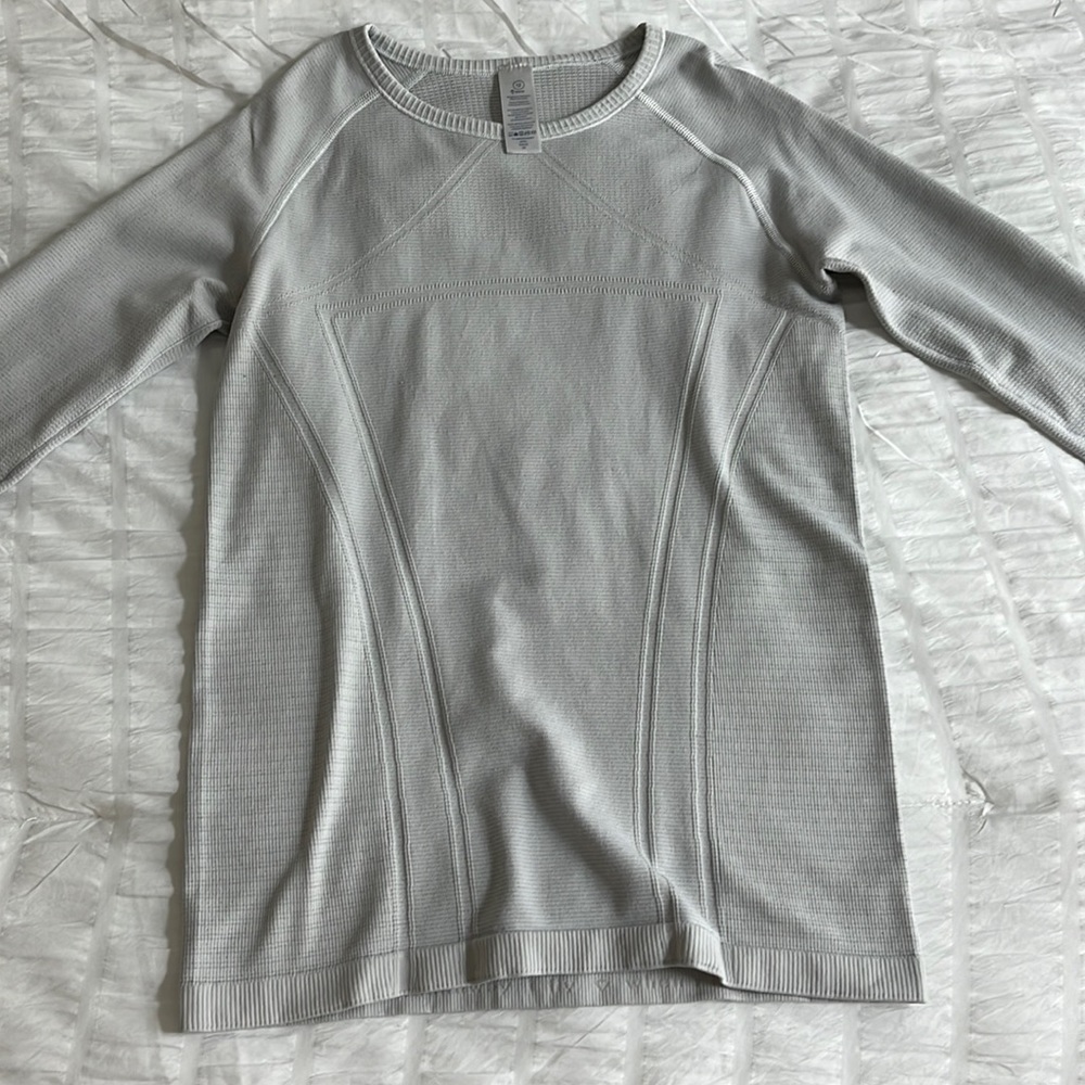 IVIVVIA (kids lululemon) long sleeve
